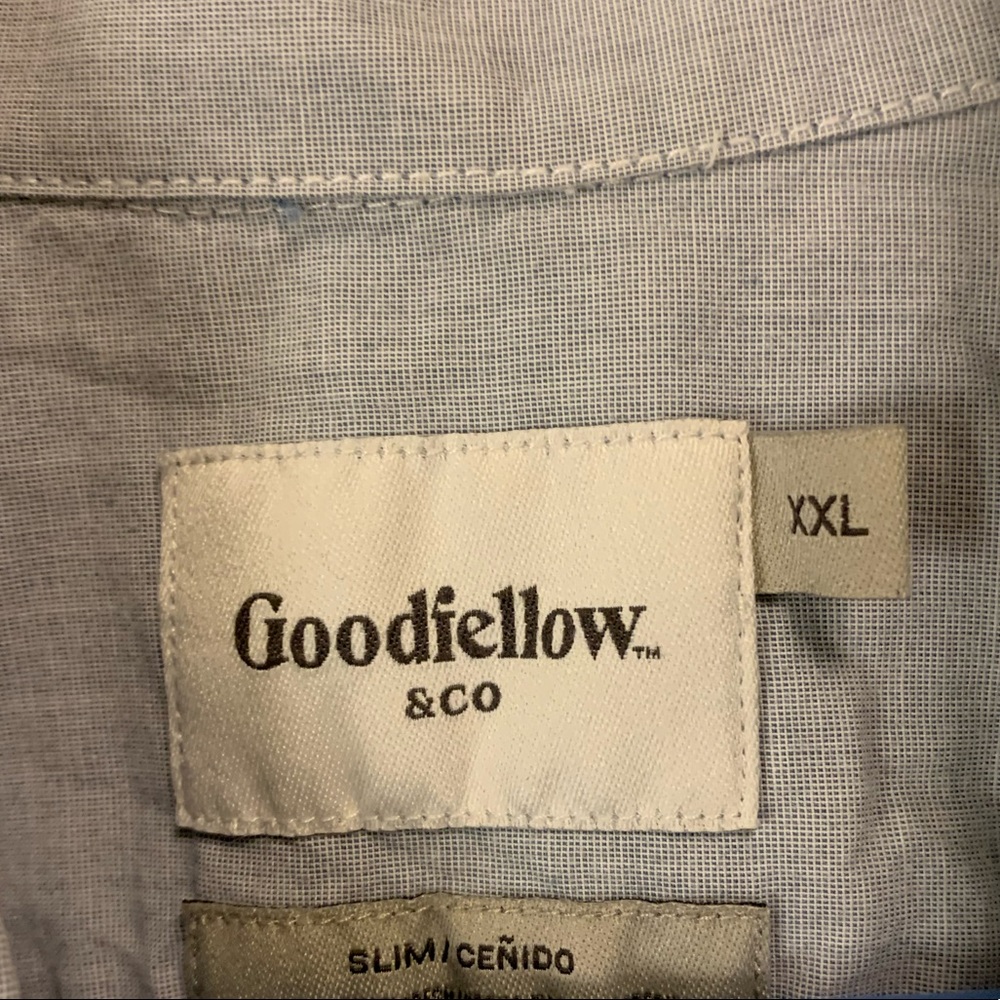 Short Sleeve Button Down - Picture 2 of 3